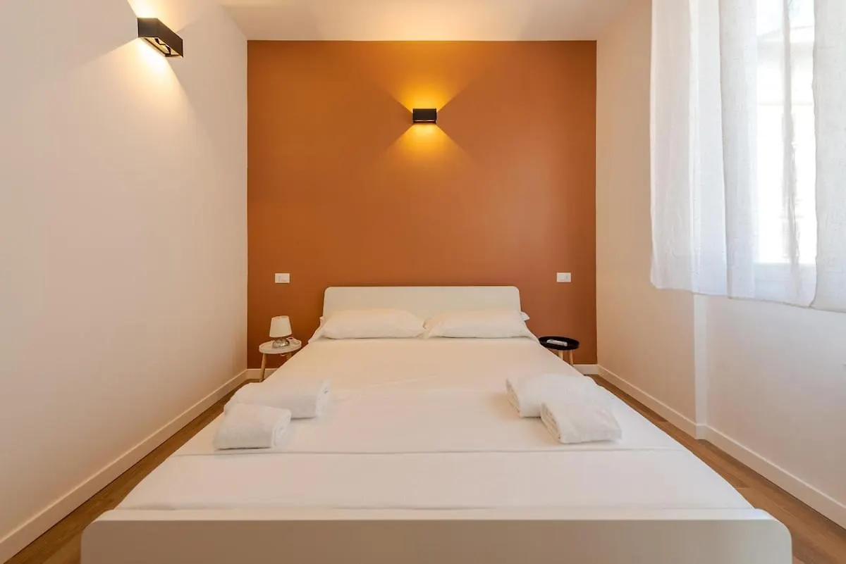 Costanza Luxury Apartment 밀라노